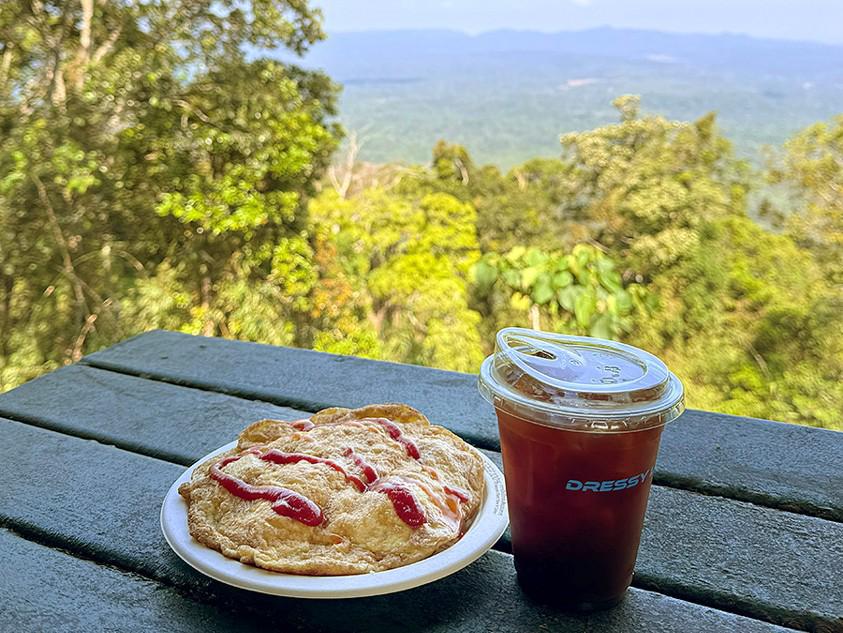 心碎崖黑熊蛋包飯