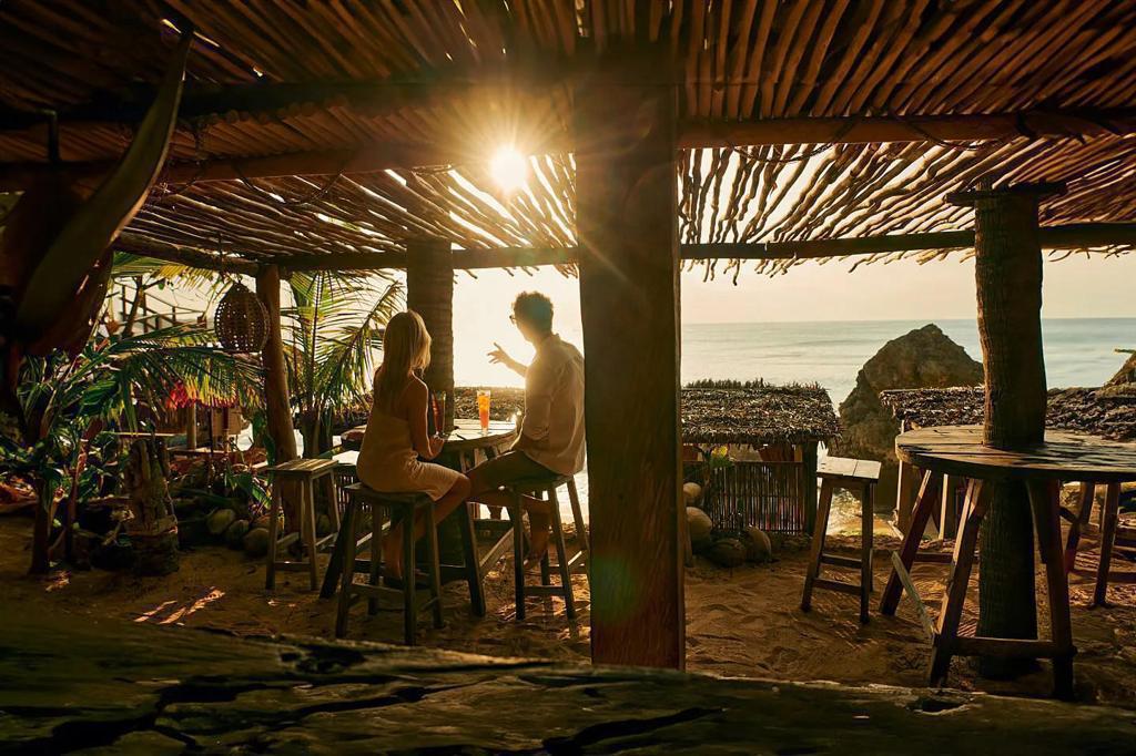 靜謐美景日落時光