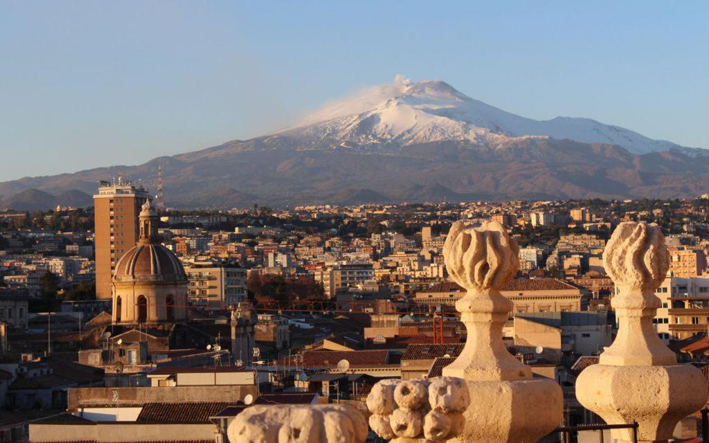 艾特納火山 (Mount Etna)