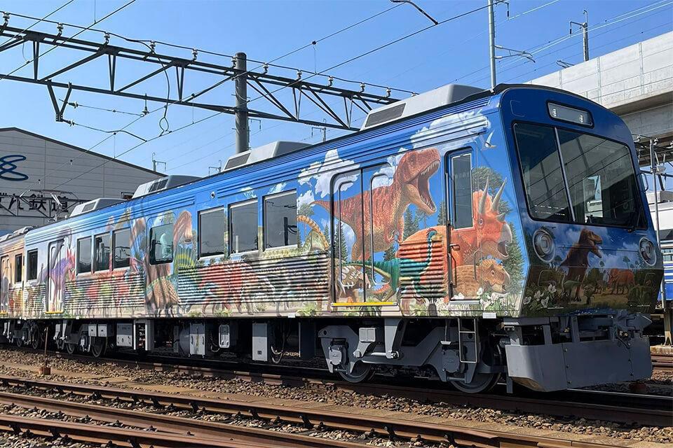 酷炫冒險．恐龍觀光列車