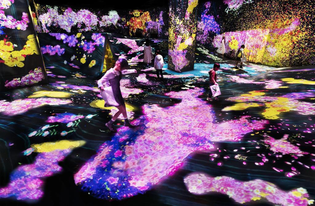 【沉浸式藝術】teamLab 森林，光影交織