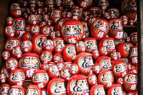 必勝達摩．勝尾寺