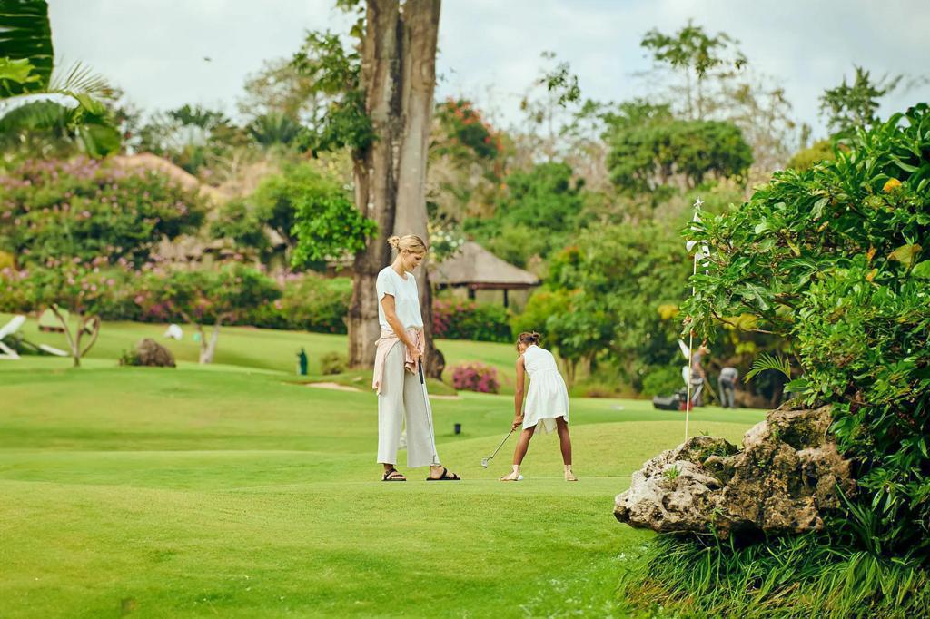 綠茵迷你高球體驗