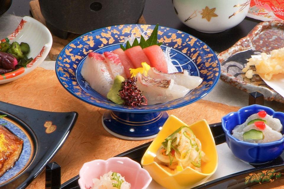 旬彩御膳．日式雅致會席料理