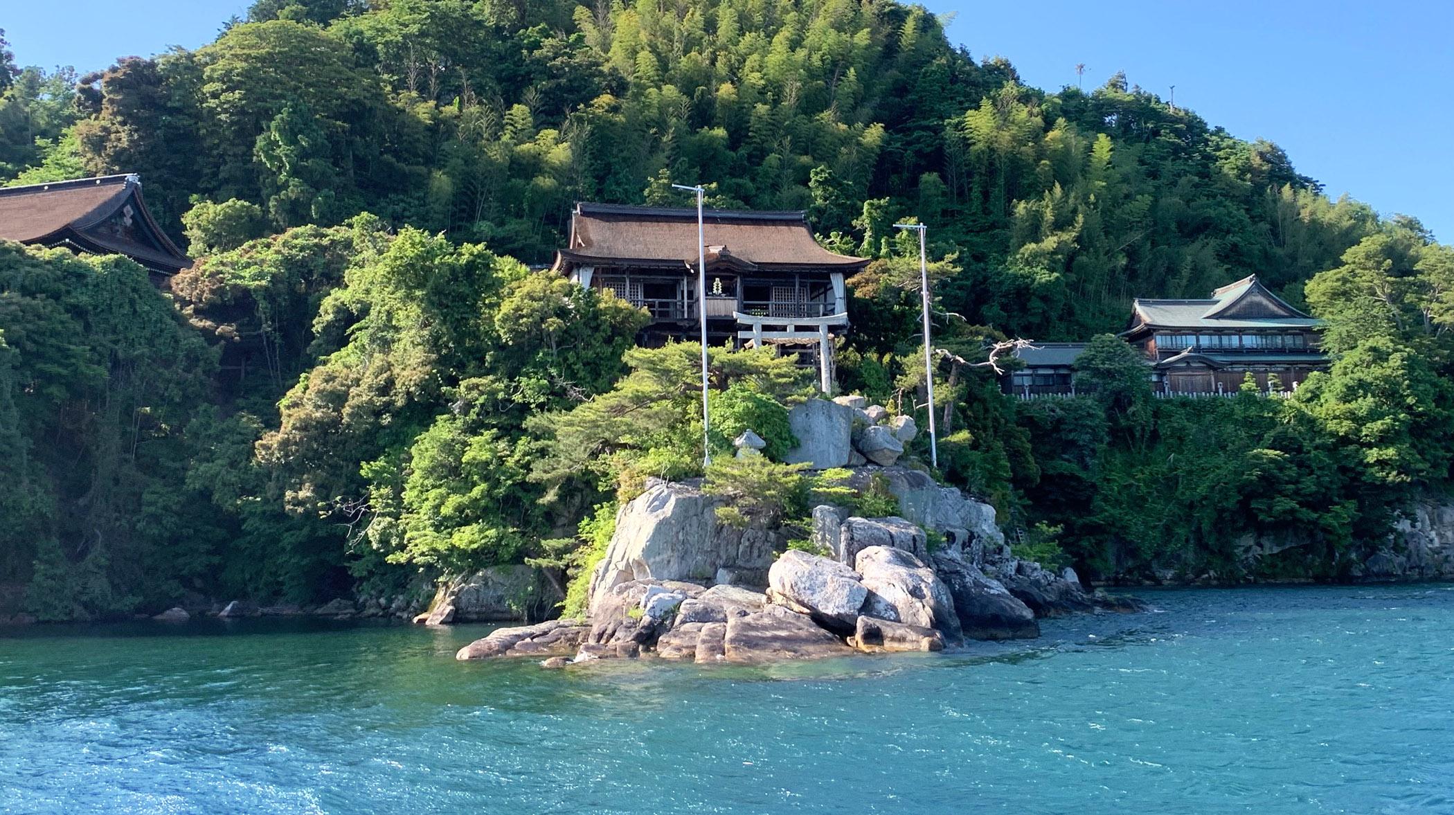 竹生島