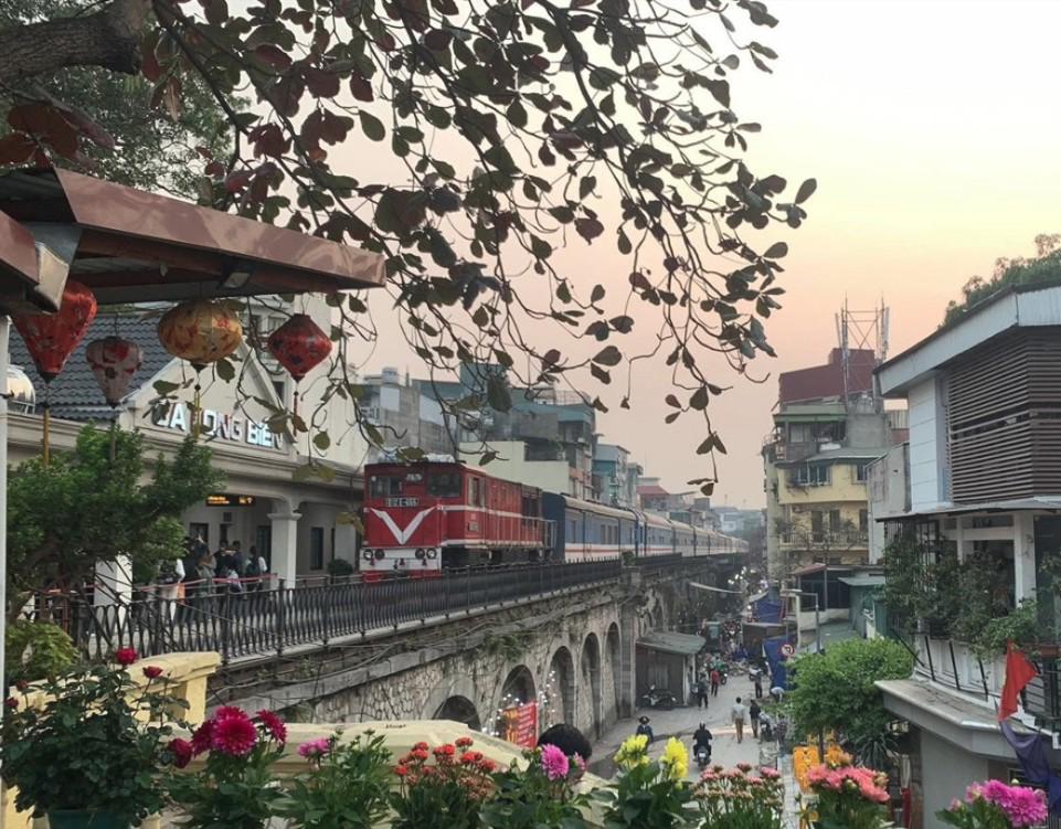 百年鐵橋咖啡廳