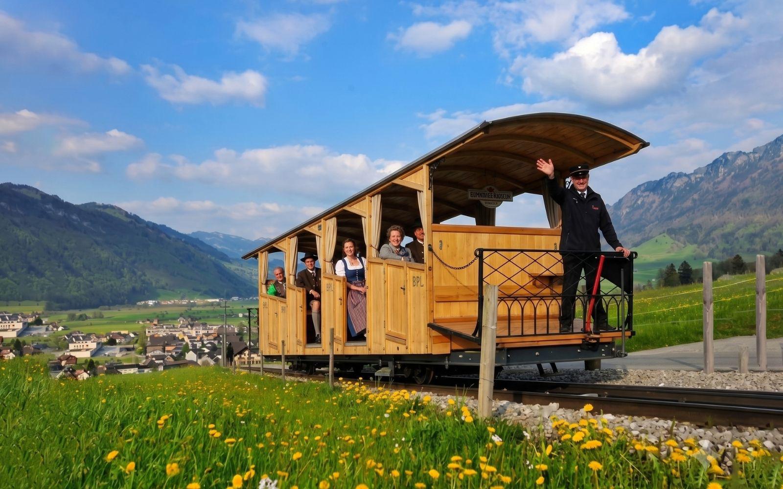 石丹峰．鄉村小火車 Oldtimer-Standseilbahn