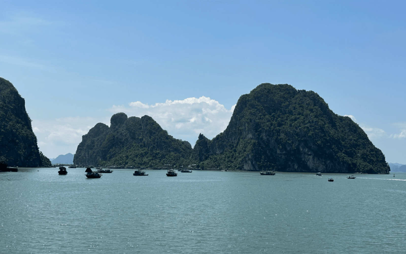 世界新七大奇景－下龍灣