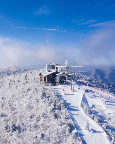 龍平滑雪渡假村