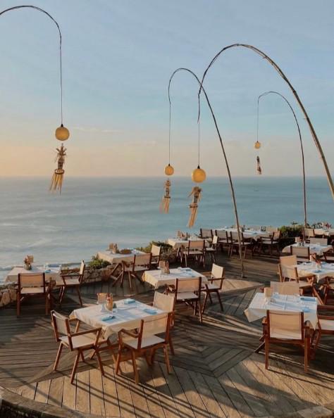 渡假村夕陽海景餐廳