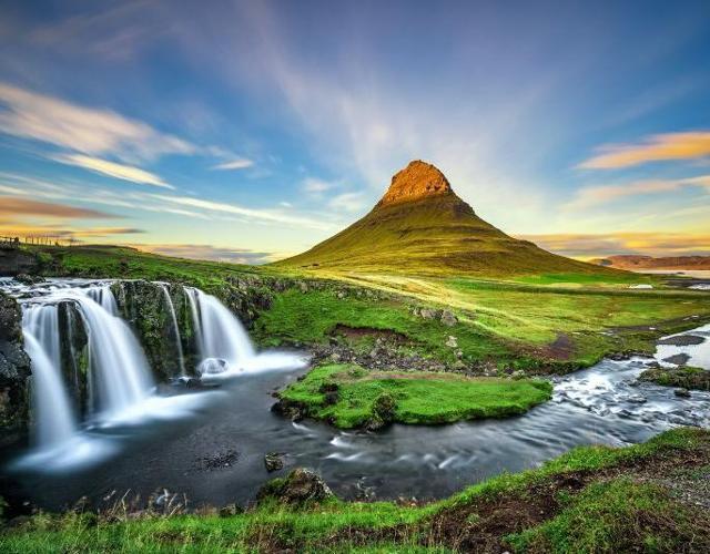 華麗歐洲｜環遊冰島阿姆斯特丹倫敦10日 - 冰島縮影、藍湖溫泉、騎冰島馬、冰河湖遊船、阿姆斯特丹藝術寶藏、倫敦經典魅力